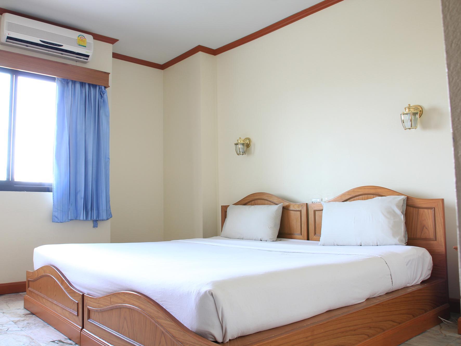 Ava Hotel Phitsanulok Bagian luar foto