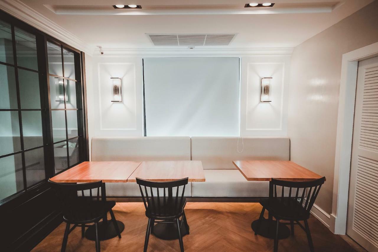 Ava Hotel Phitsanulok Bagian luar foto