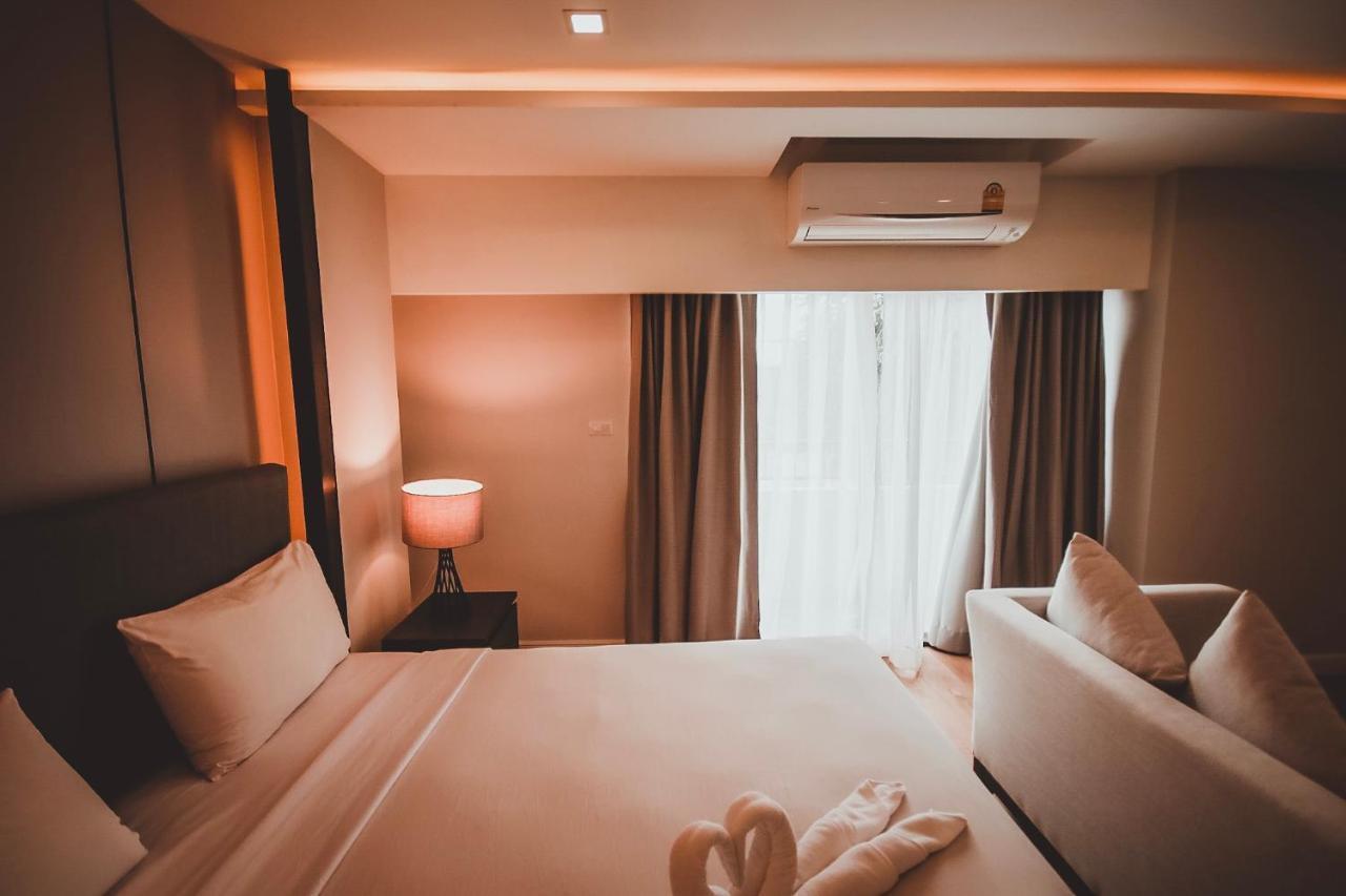 Ava Hotel Phitsanulok Bagian luar foto